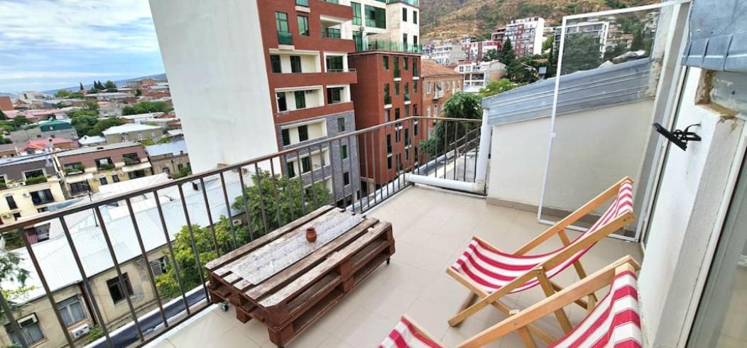 Duplex Apartment In The City Center Tbilisi ภายนอก รูปภาพ